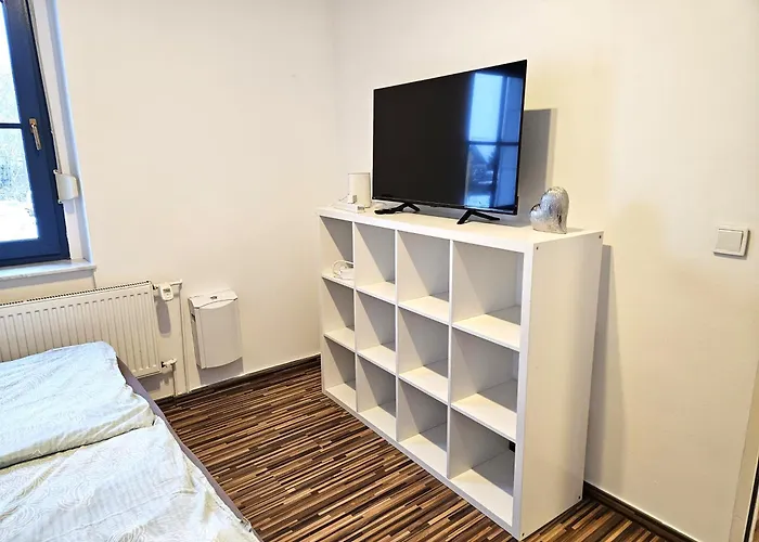 Monteur Oase Bei Leipzig Schkeuditz